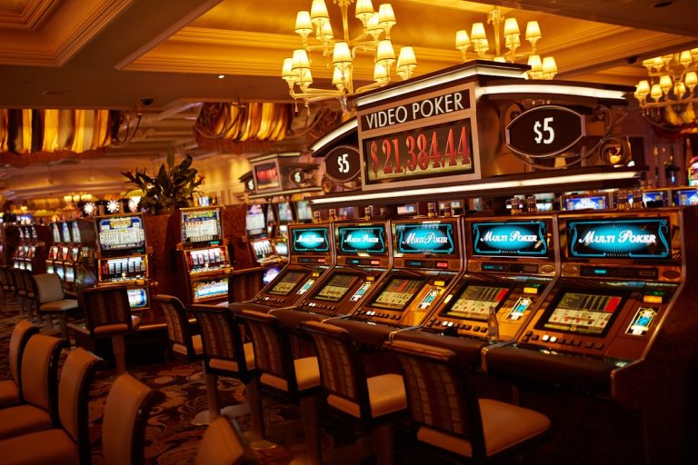 Exploring the Thrill of Free Social Casino Games: Fun for Everyone!